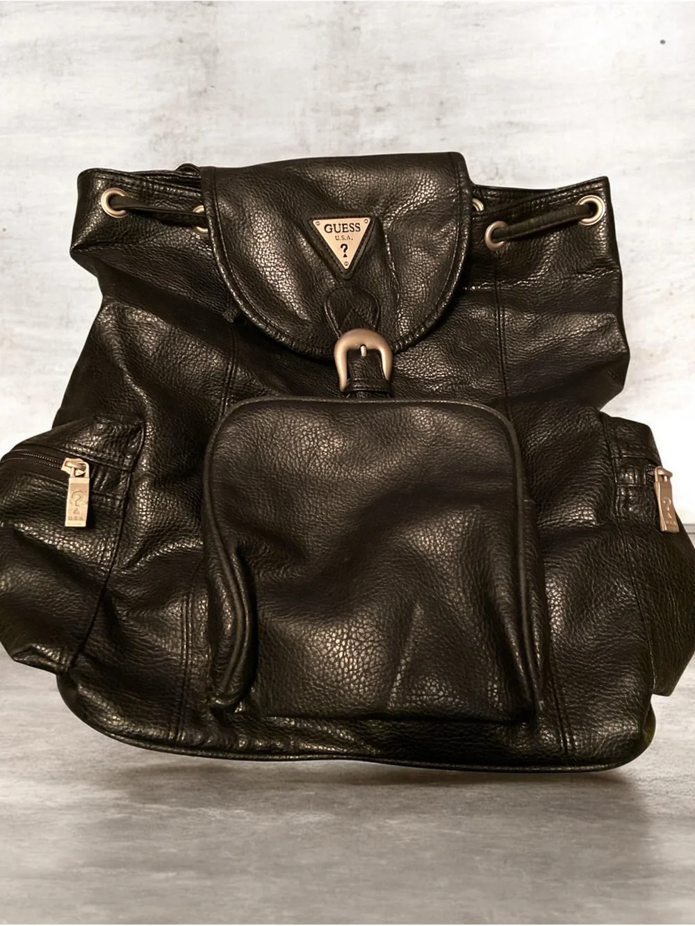 GUESS Large Black Leather Backpack Vintage 90s Guess Black Nylon Backpack – Hotbox Vintage main image 3